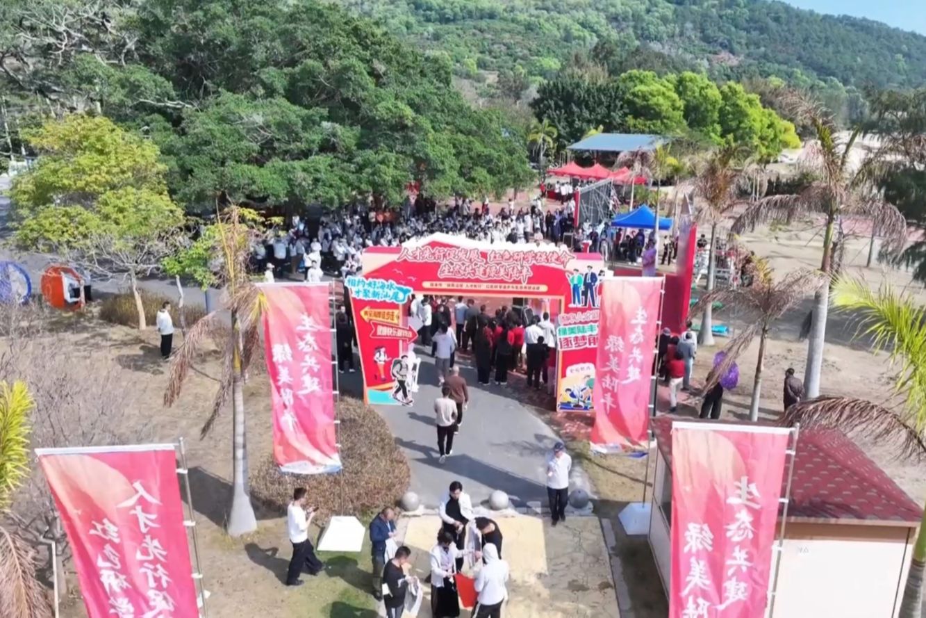 陆丰举办“绿美汕尾 人才先行”红色研学徒步与生态共建活动