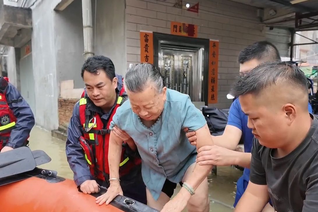 闻“汛”而动 向险而行 陆丰党员干部筑牢抢险救灾“安全堤”